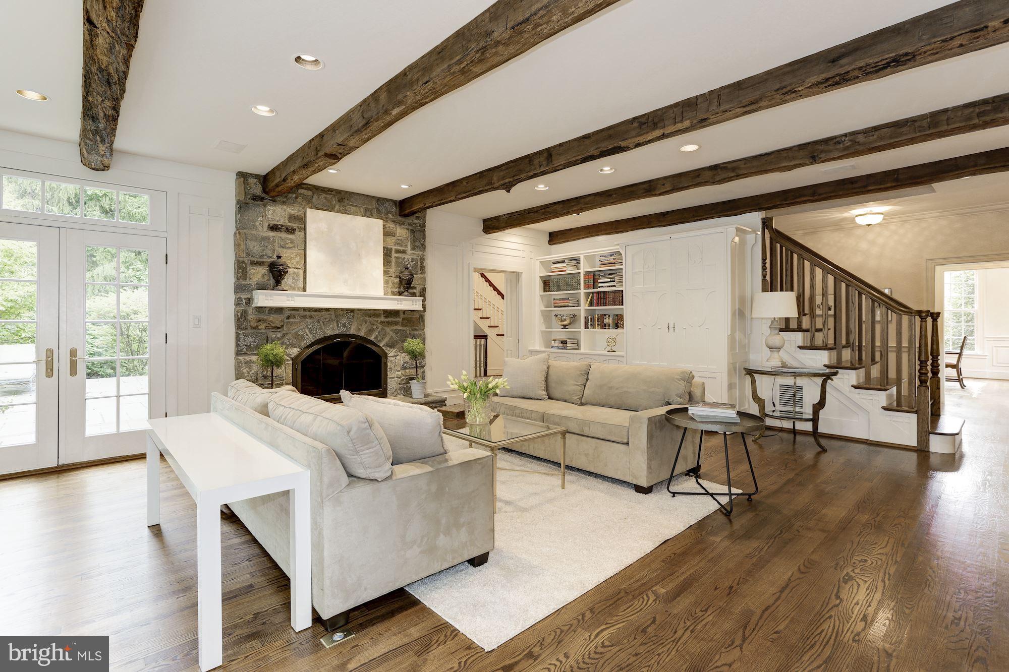 CONGRESSIONAL COUNTRY CLUB ESTATES - Residential