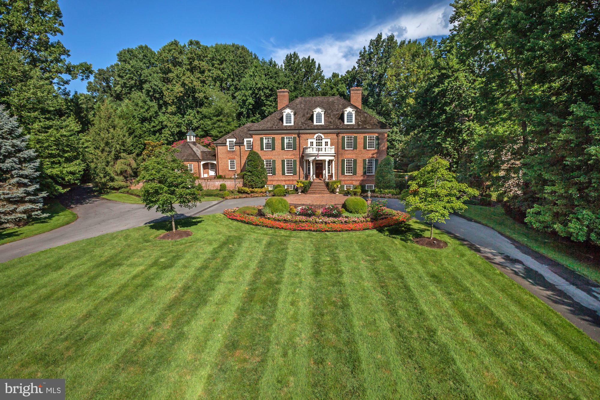 CONGRESSIONAL COUNTRY CLUB ESTATES - Residential