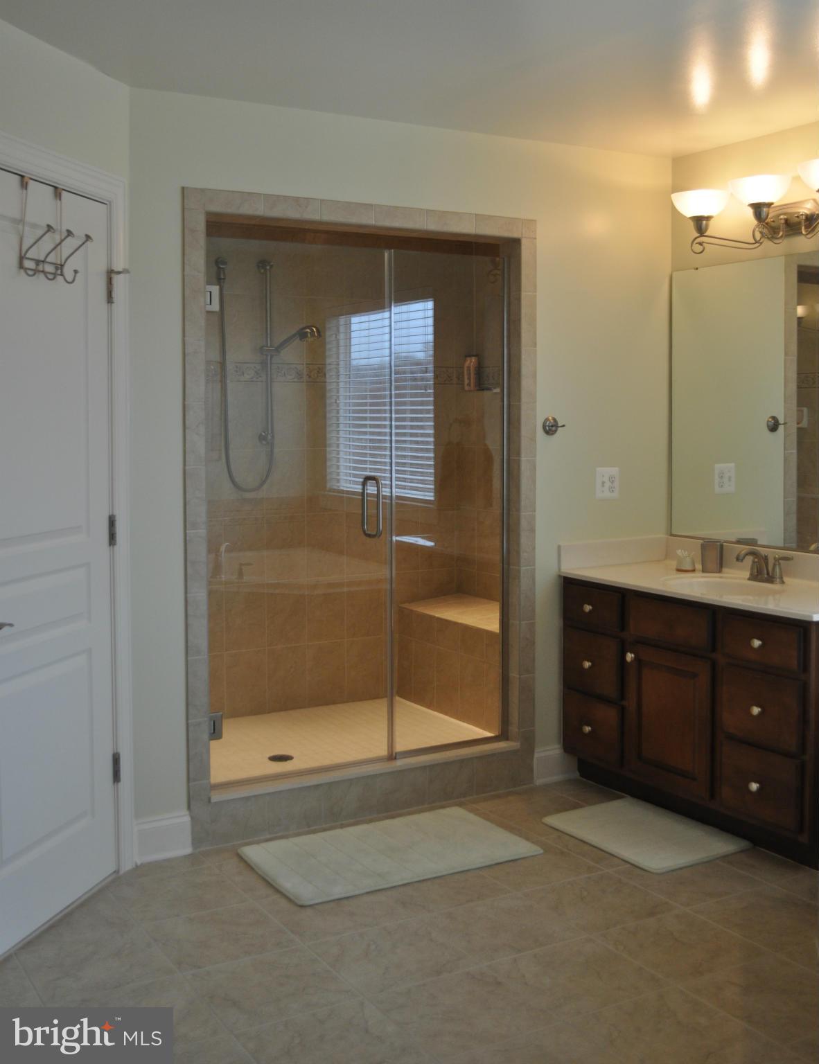 PEMBROOKE - Residential