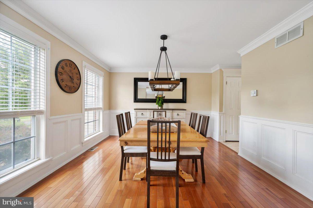 HIDDEN POND - Residential