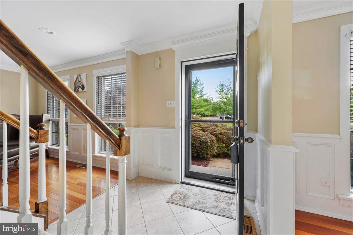 HIDDEN POND - Residential