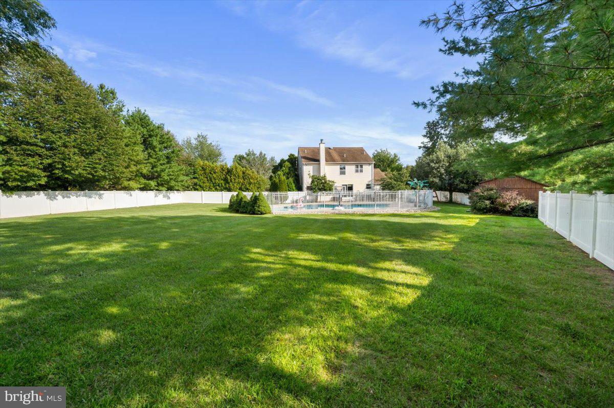 HIDDEN POND - Residential