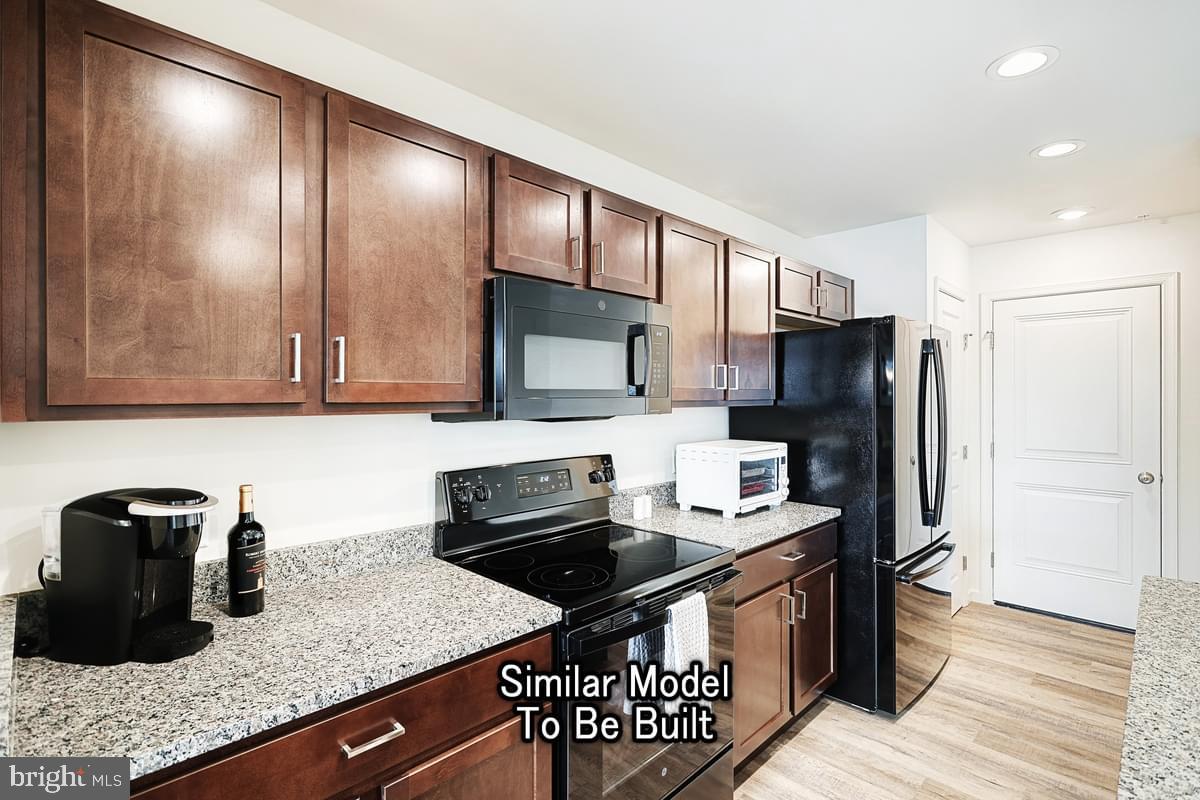 LOGAN GREENE - Residential