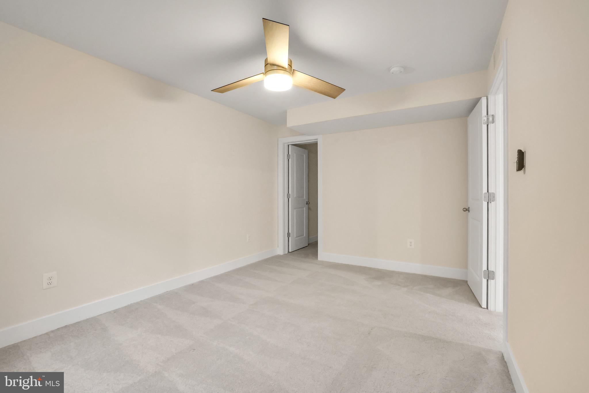 BRITTANY MANOR - Residential