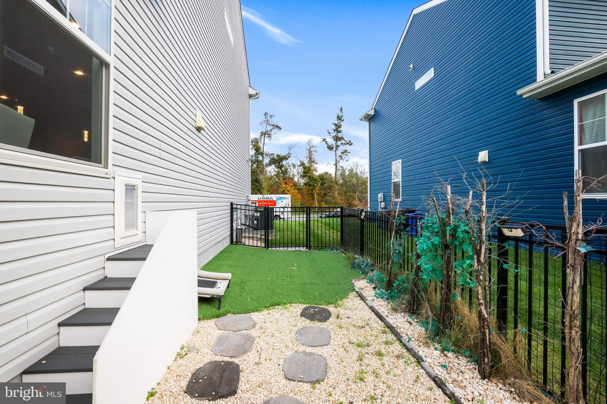 BRITTANY MANOR - Residential