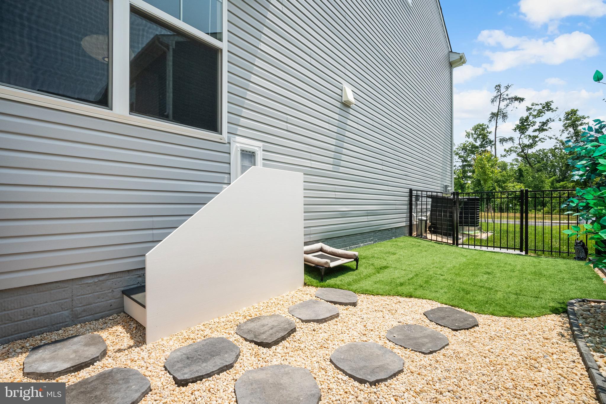 BRITTANY MANOR - Residential