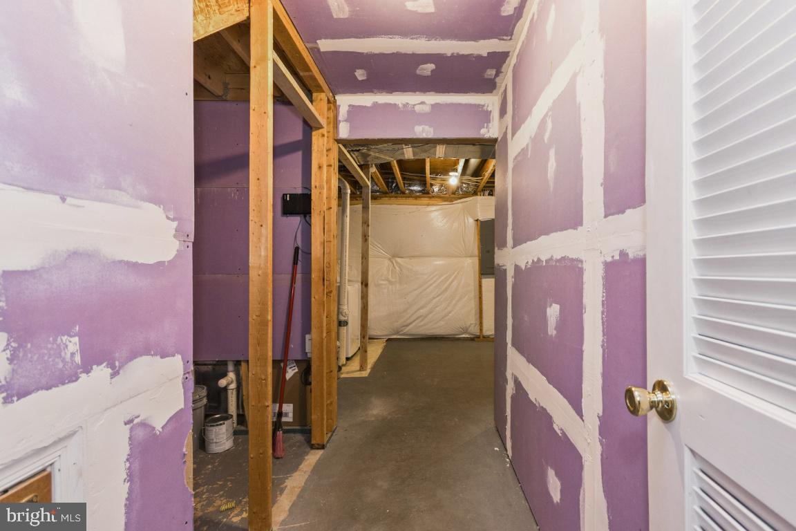 HIGHPOINT OF CULPEPER - Residential Lease