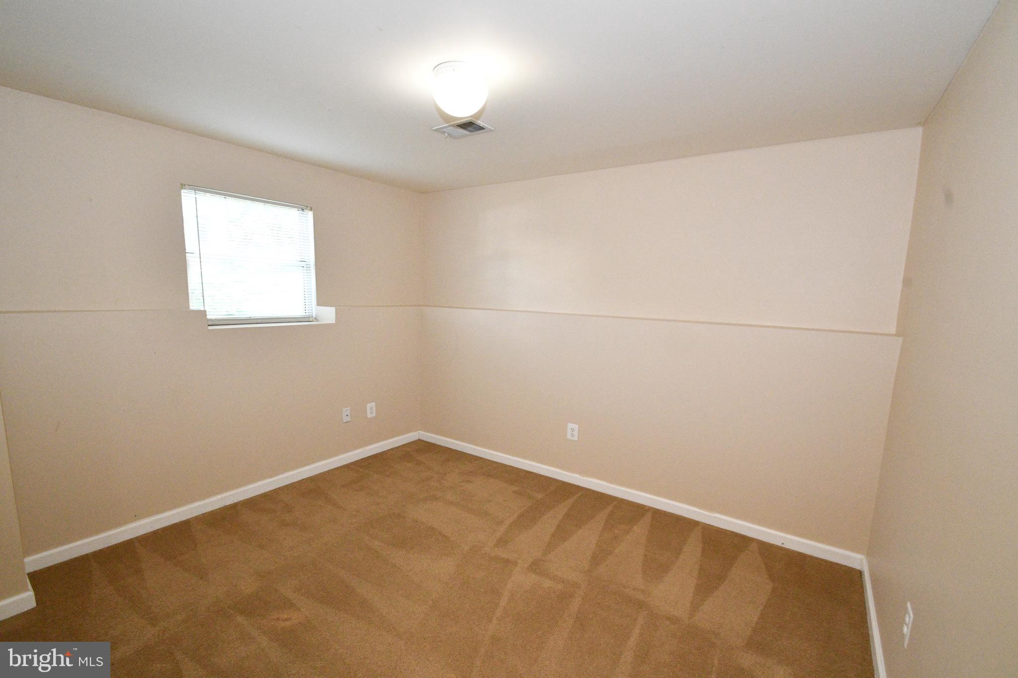 WAYSIDE VILLAGE - Residential Lease