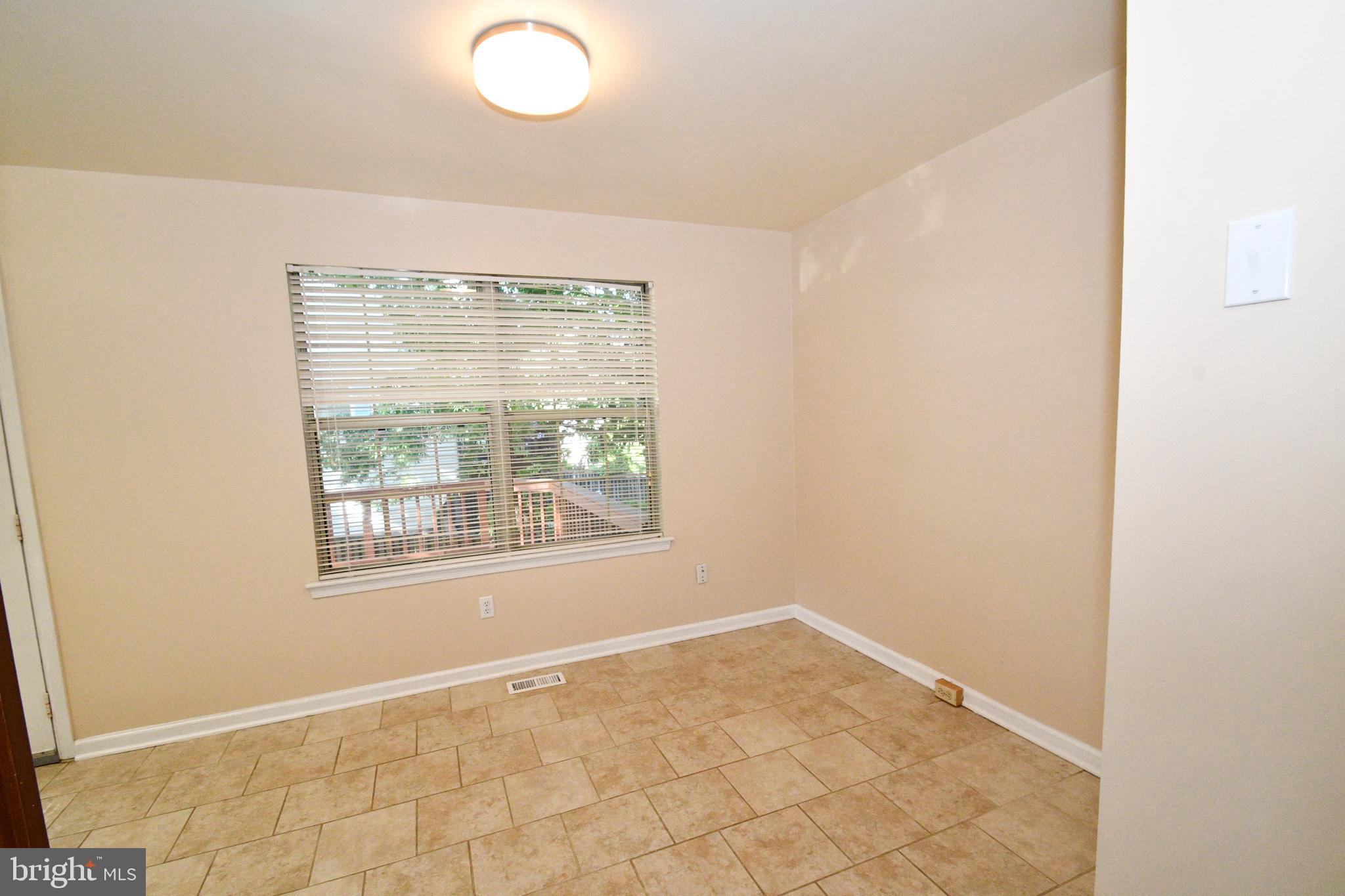 WAYSIDE VILLAGE - Residential Lease