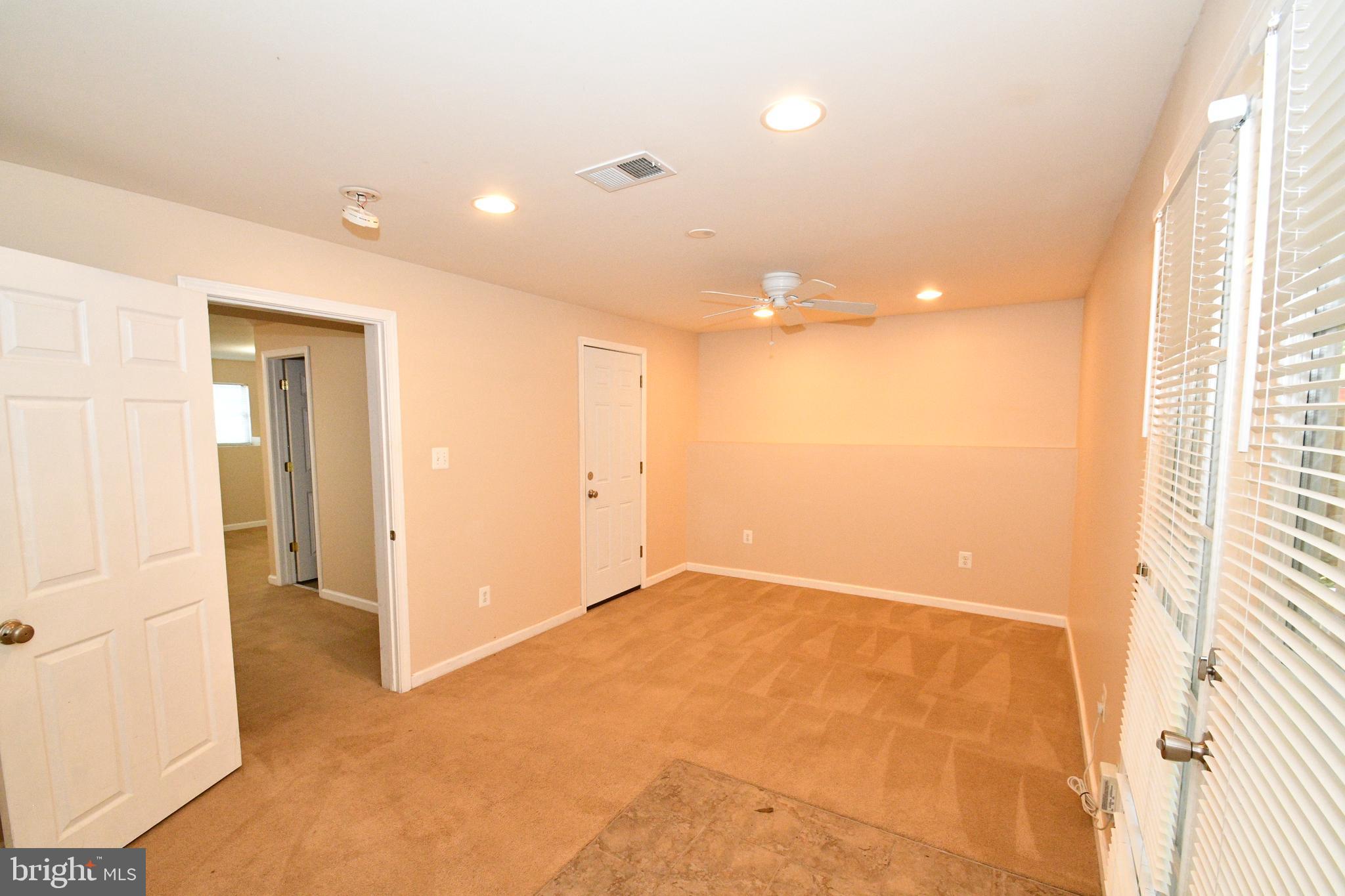 WAYSIDE VILLAGE - Residential Lease