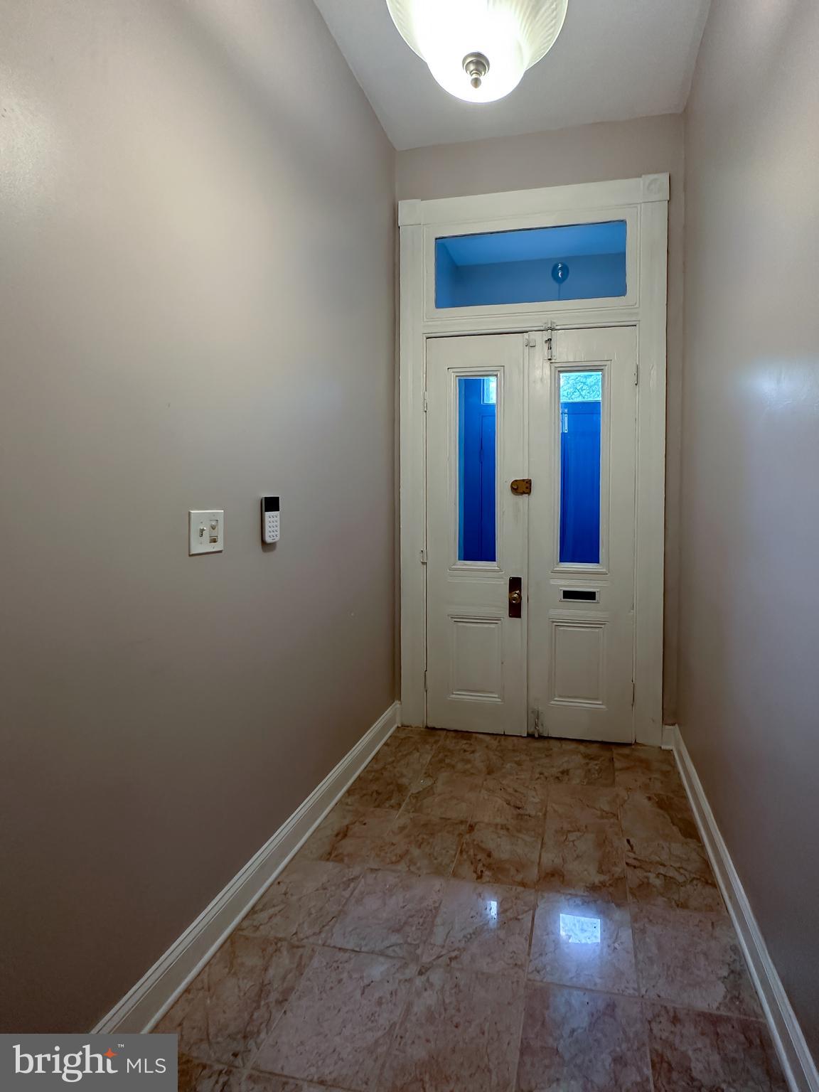 BOLTON HILL HISTORIC DISTRICT - Residential Lease