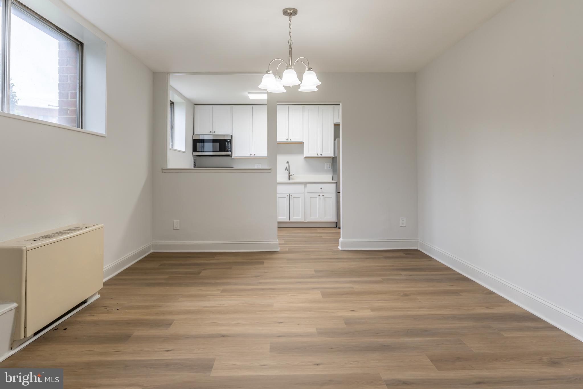 CAROLANN COURT - Residential