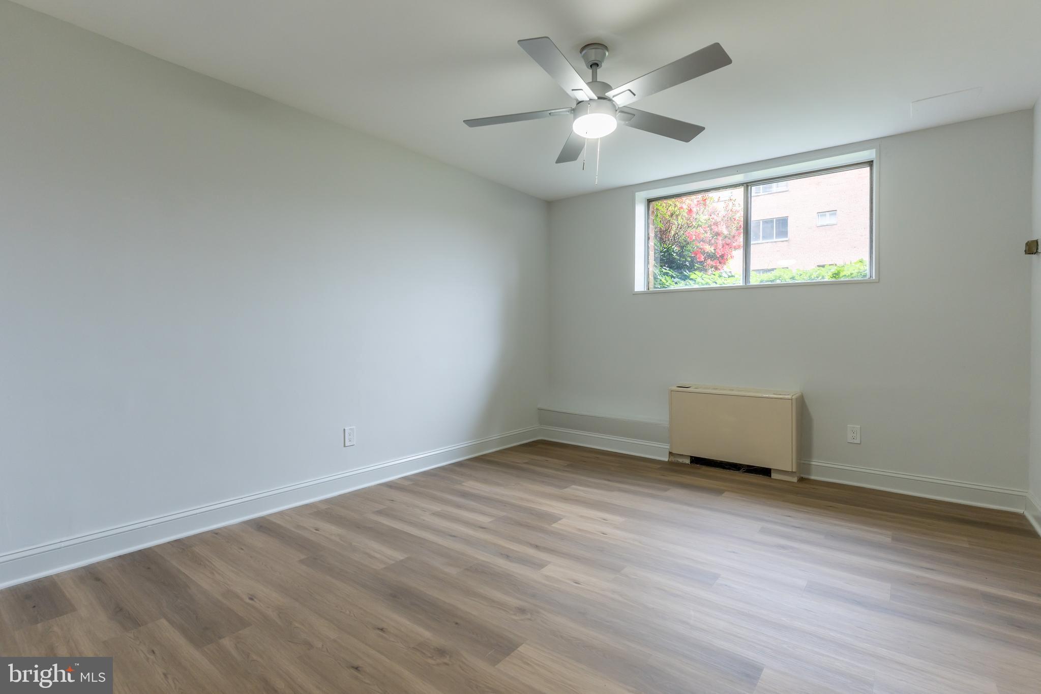 CAROLANN COURT - Residential
