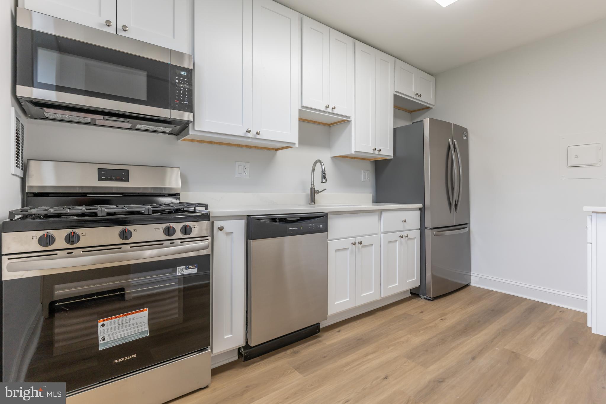 CAROLANN COURT - Residential