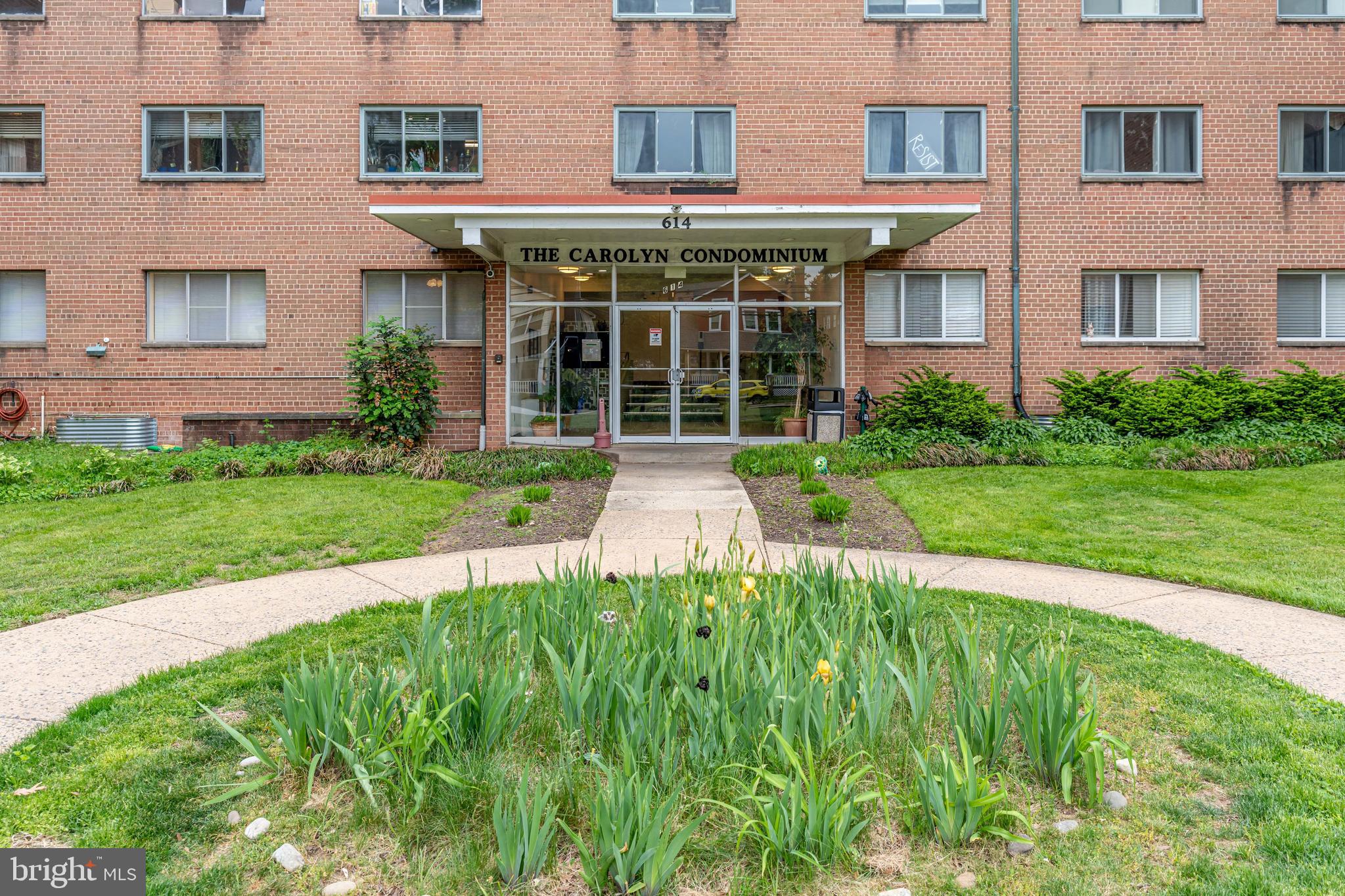 CAROLANN COURT - Residential