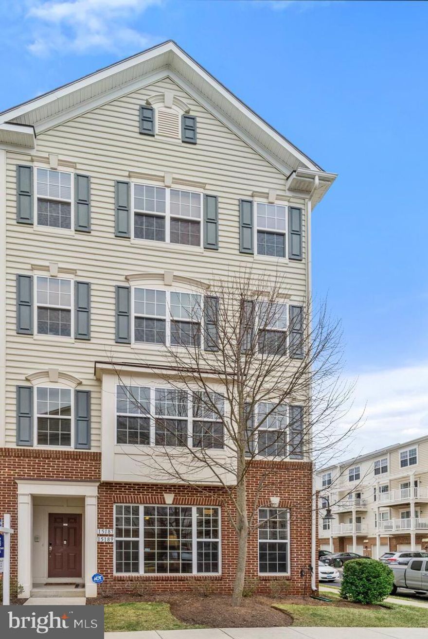 UPDATED amazing 2 BR/ Open loft Flex space and balcony townhouse style condo in the heart of Haymarket. GREAT commuter location close to 66 with shops and dining with in minutes. This condo offers you a piece of mind with a BRAND NEW HVAC, new garbage disposal, all three bathrooms updated and main level luxury vinyl planks to round out the new vibe in the home. This END unit offers extra windows to fill the family room with natural light.  Your low condo dues covers your Trash/Water/playgrounds/pool/exterior maintenance and more!  This condo won't last with its fresh new look and the upgraded bathrooms and HVAC! Move in ready and enjoy what Haymarket has to offer from Breweries, wineries, local burgers shop and ice cream stores!