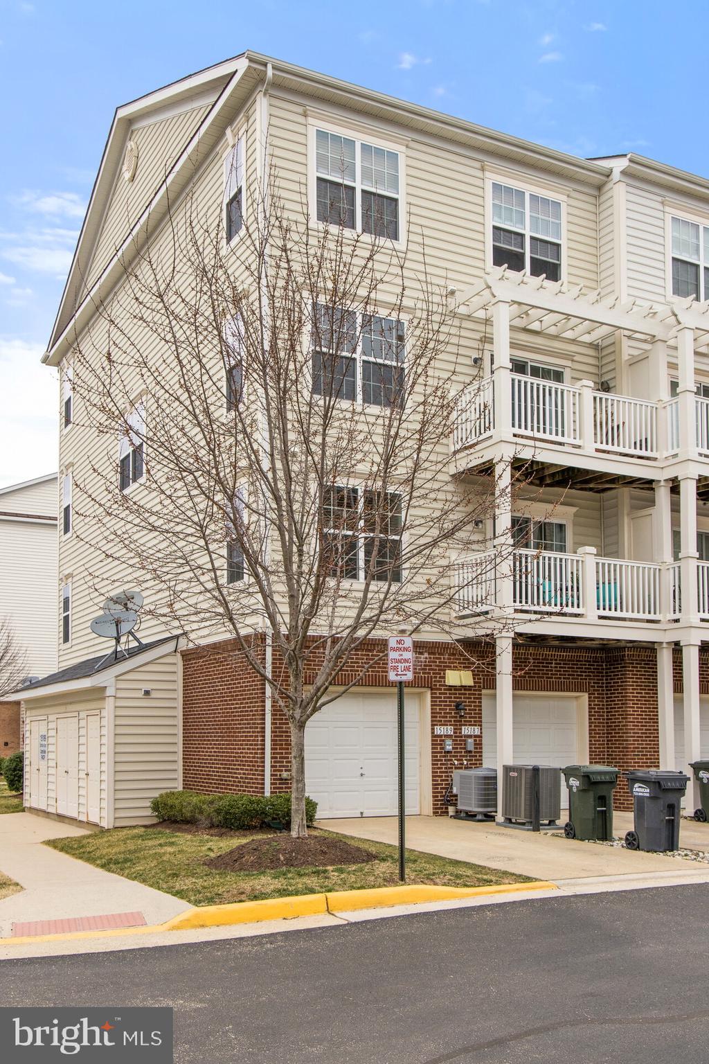 MARKET CENTER CONDOMINIUM - Residential