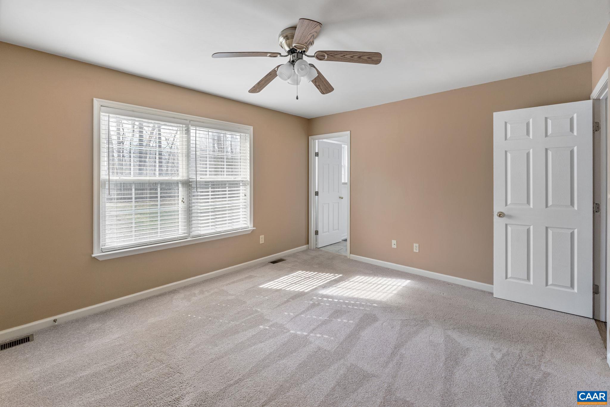 LAKE MONTICELLO - Residential