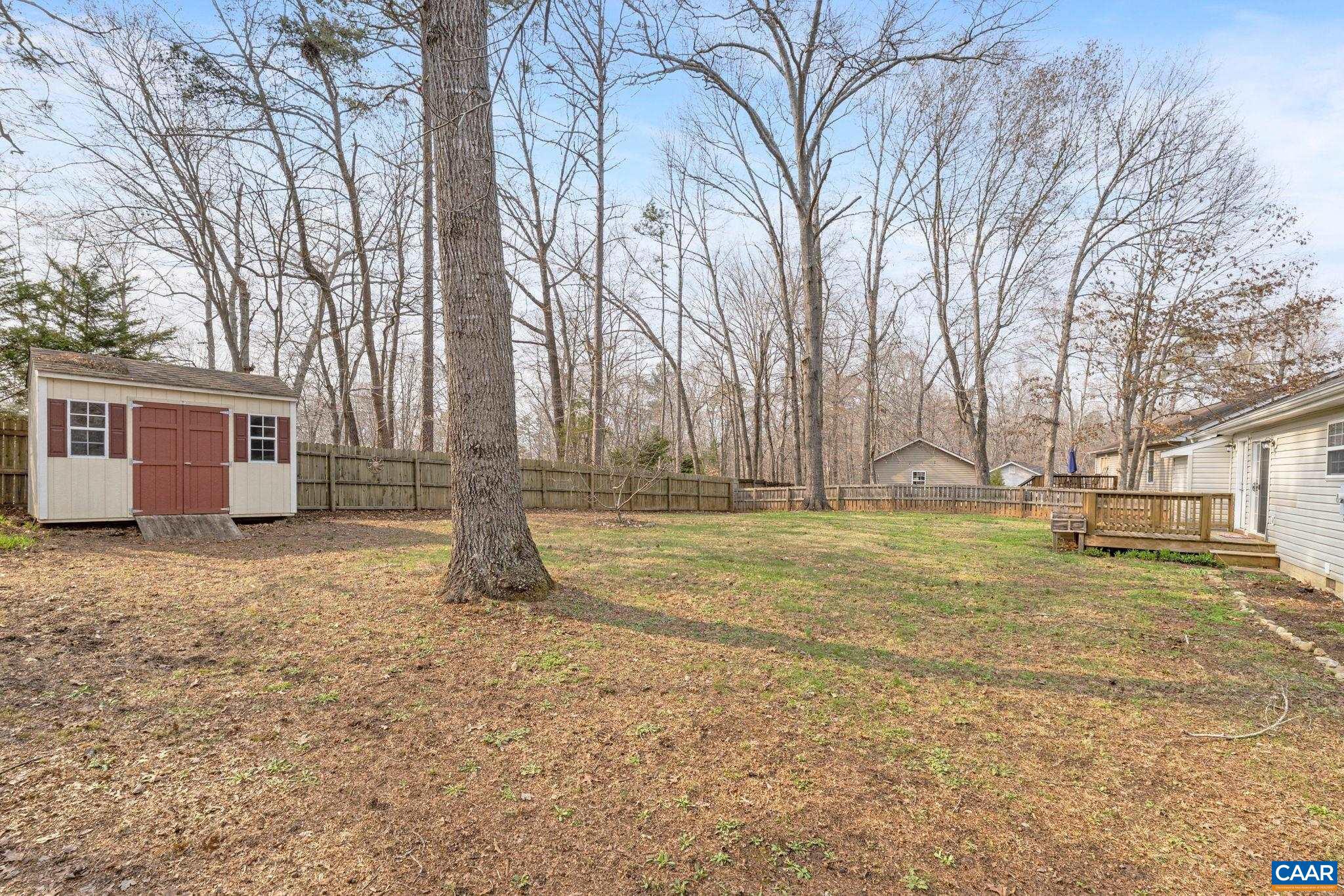 LAKE MONTICELLO - Residential