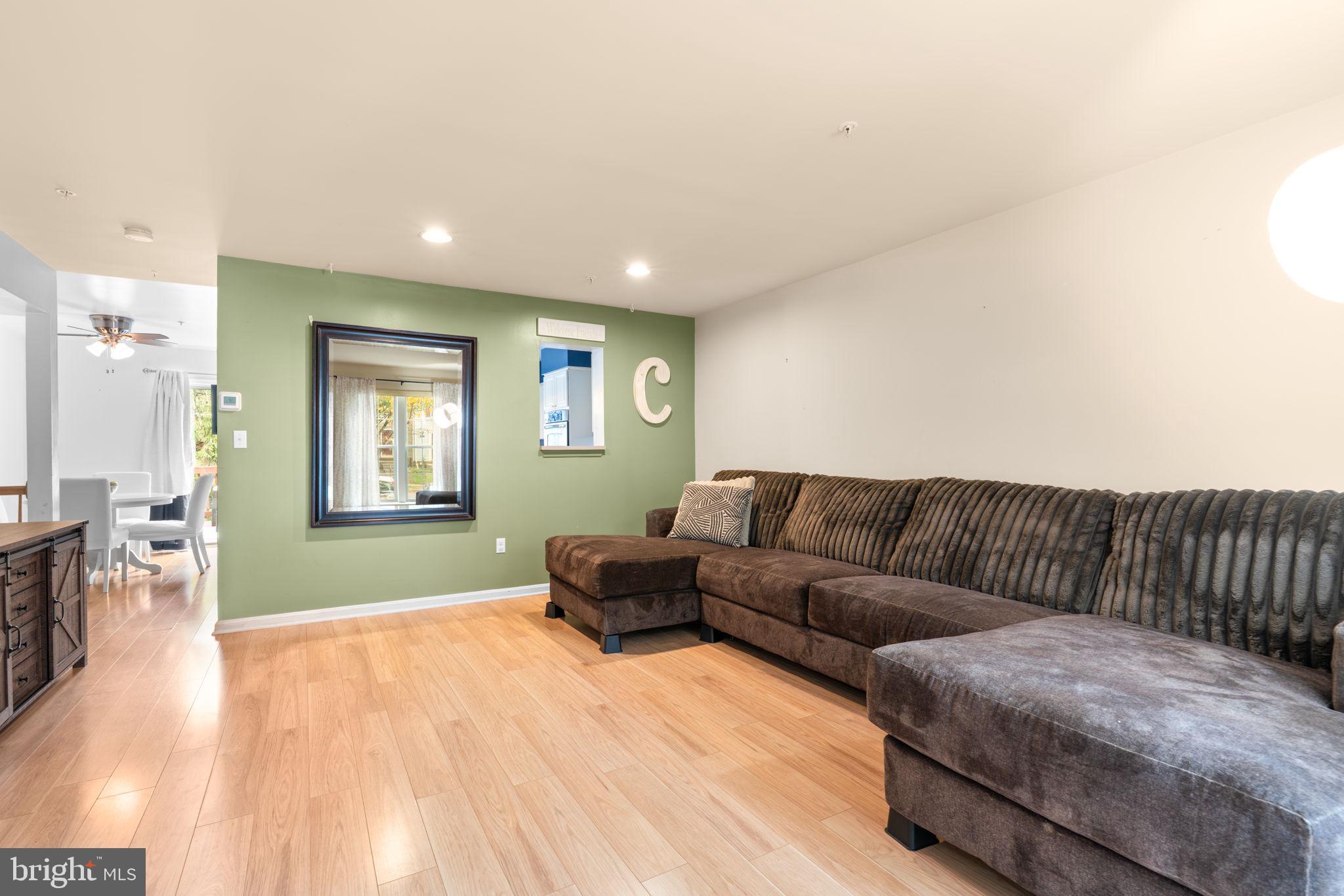 9822 SHERWOOD FARM ROAD