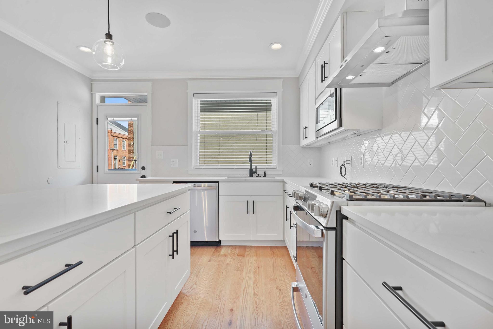 CANTON - Residential