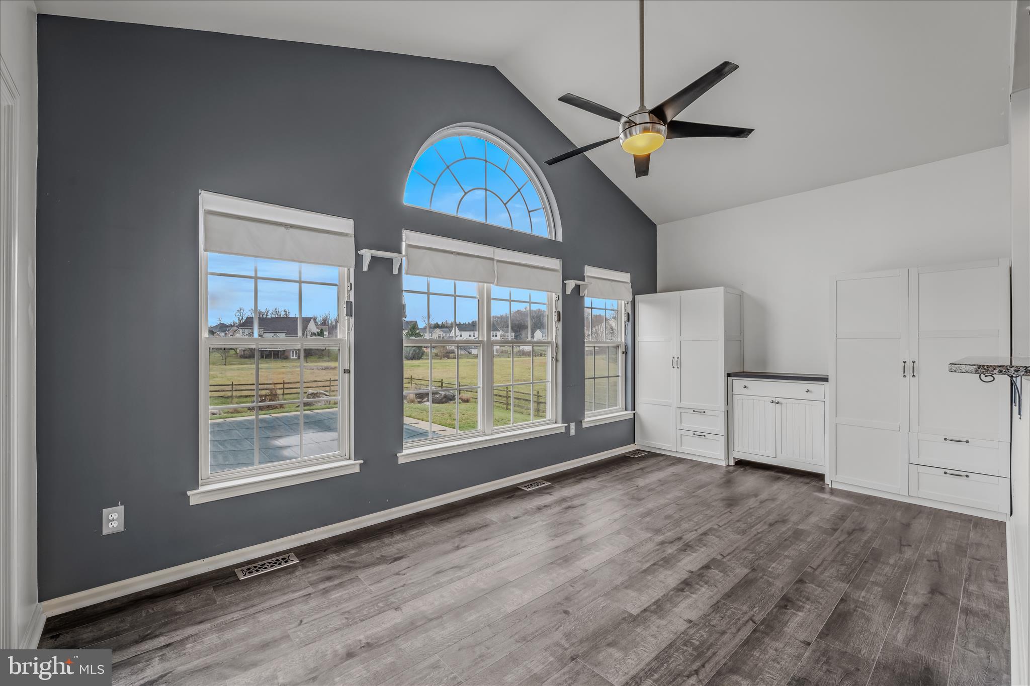 LOCUST HILL - Residential