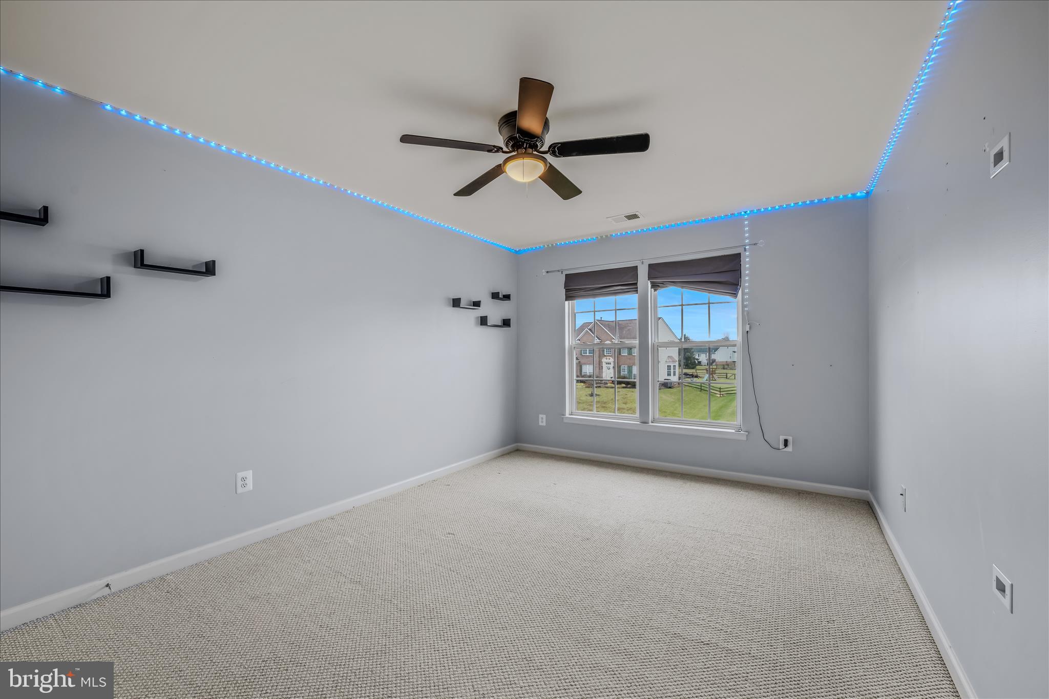 LOCUST HILL - Residential