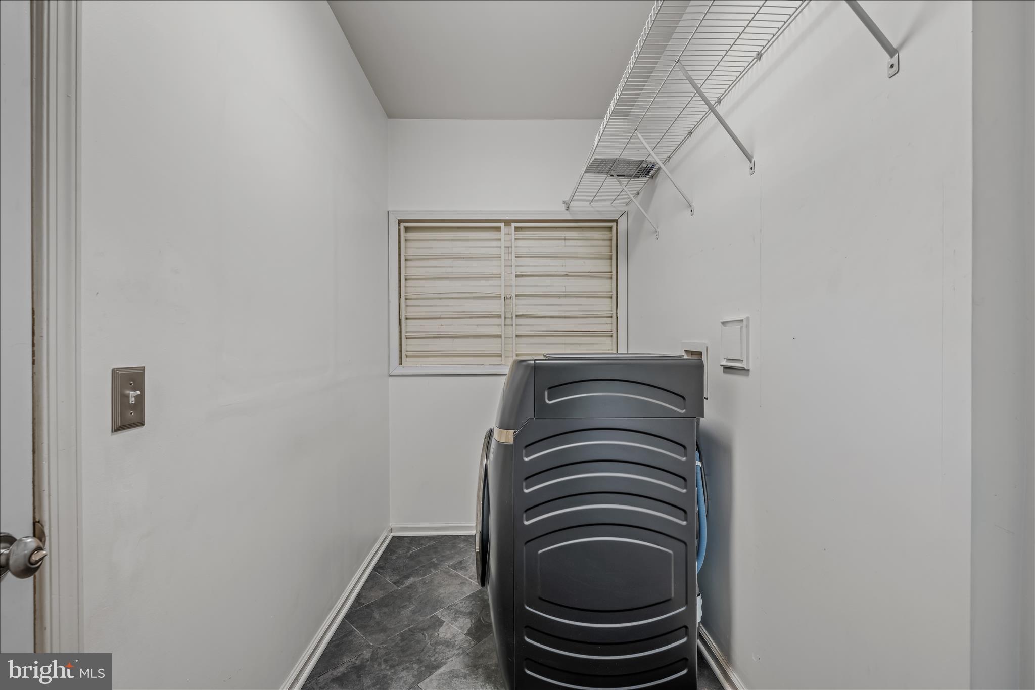 LOCUST HILL - Residential