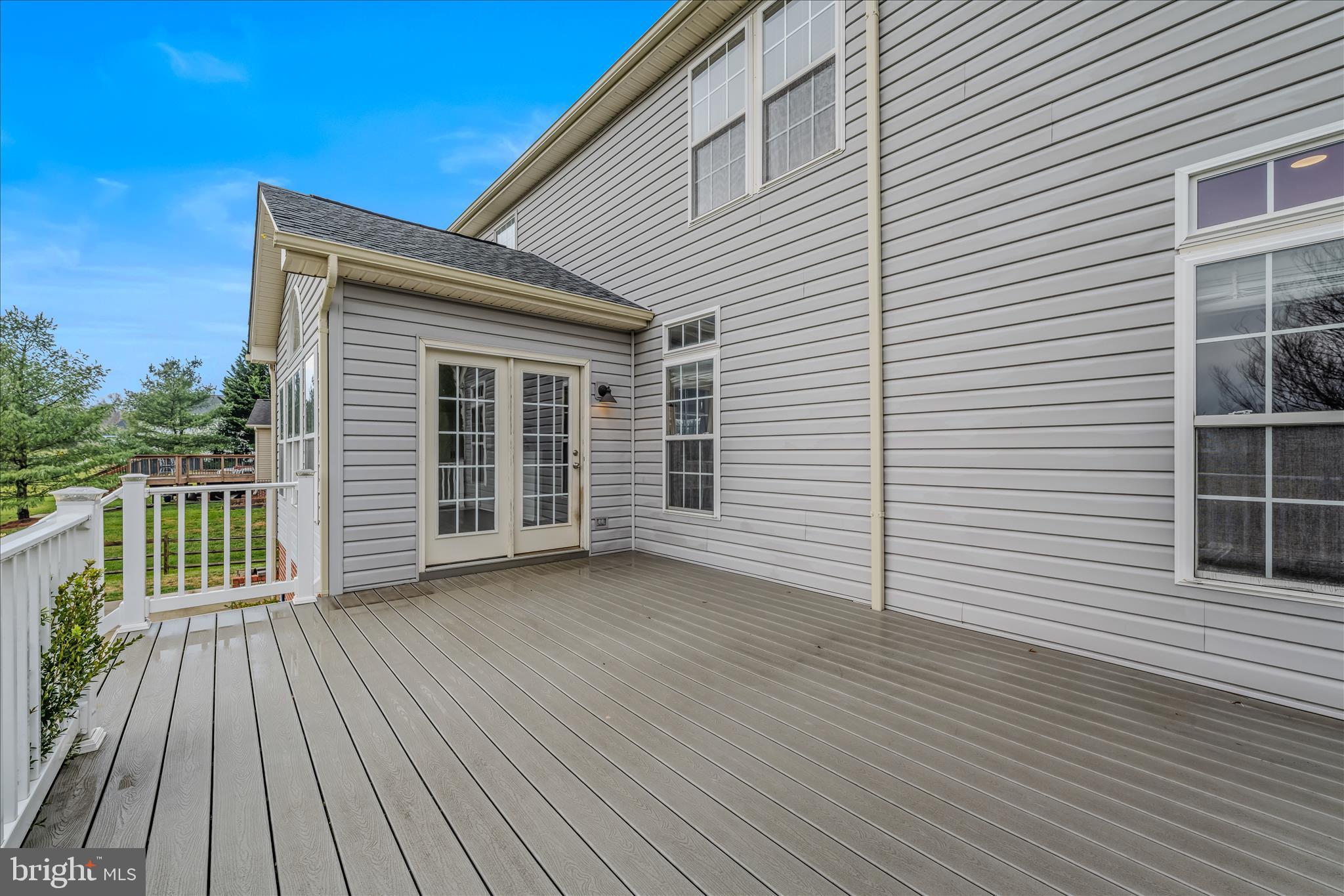 LOCUST HILL - Residential