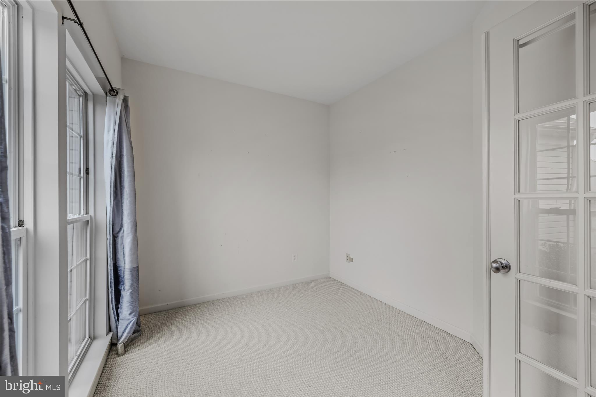 LOCUST HILL - Residential