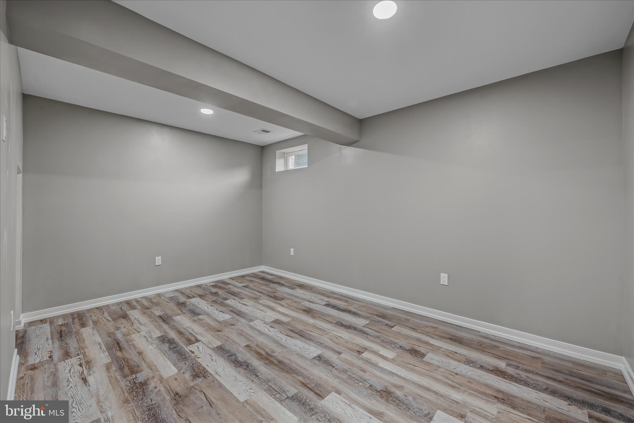 LOCUST HILL - Residential