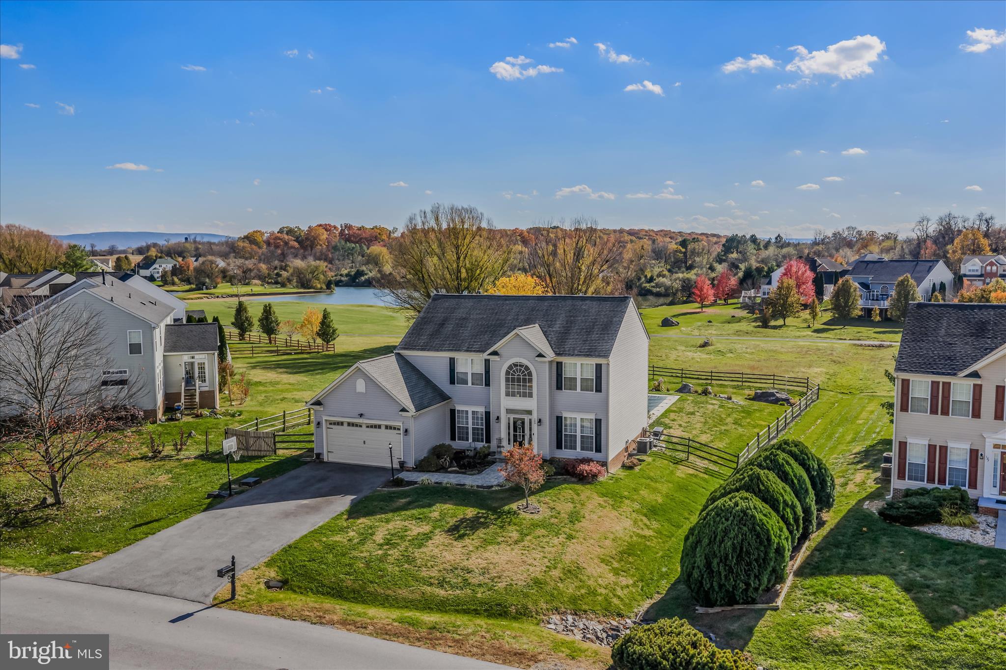 LOCUST HILL - Residential