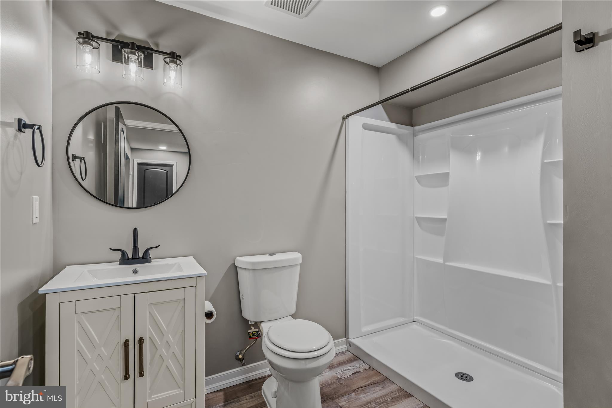 LOCUST HILL - Residential