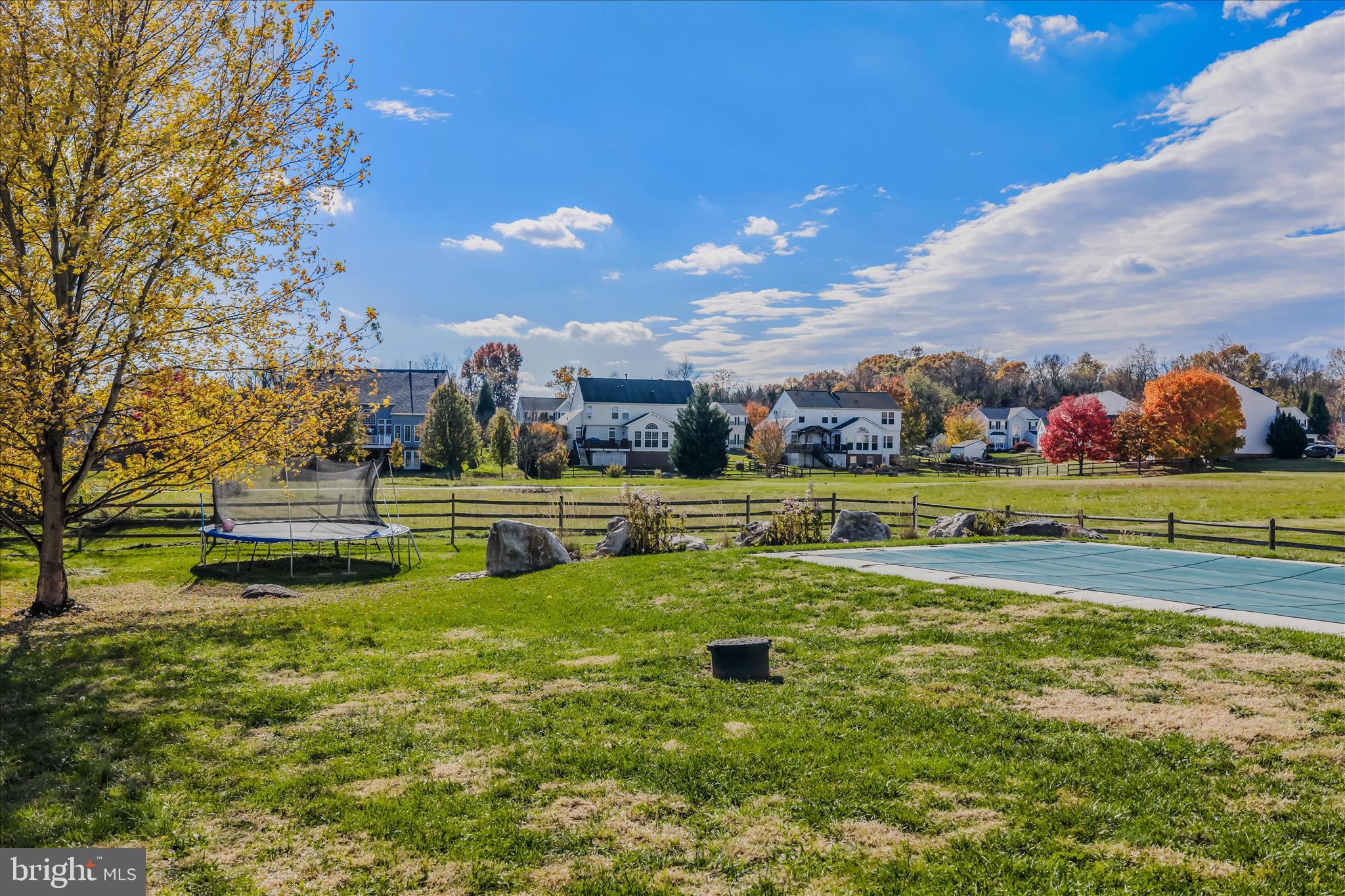 LOCUST HILL - Residential