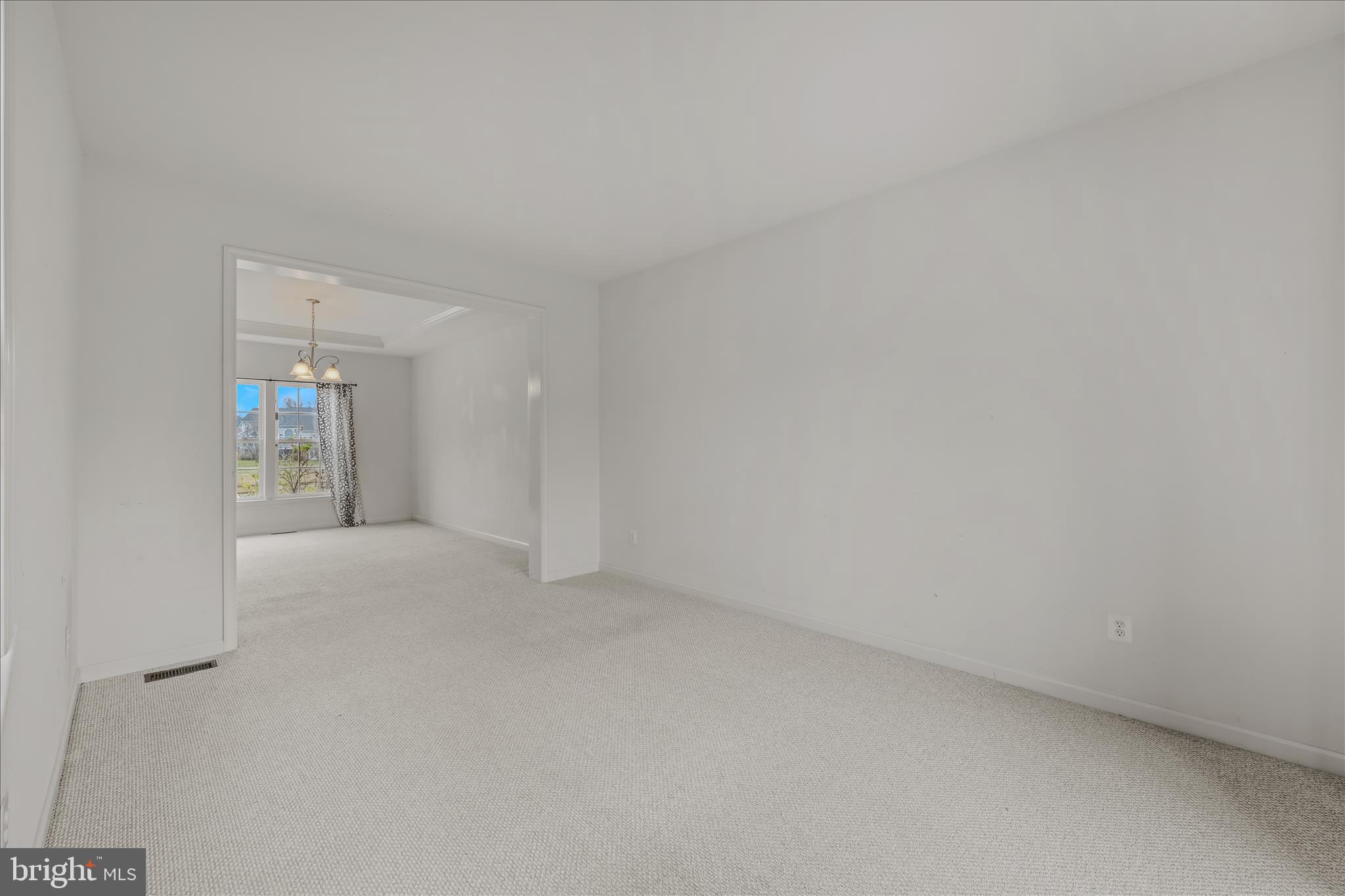 LOCUST HILL - Residential