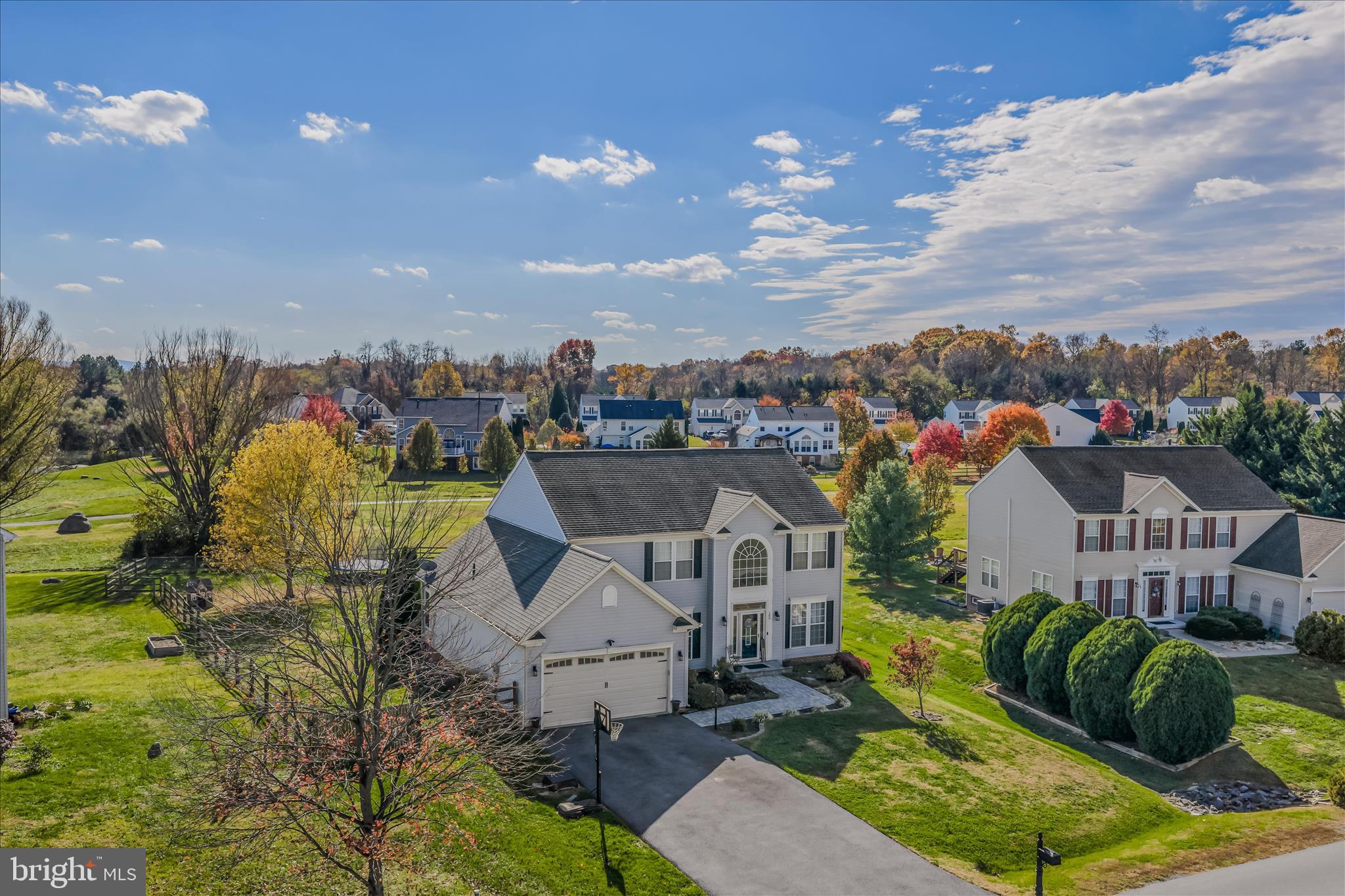 LOCUST HILL - Residential