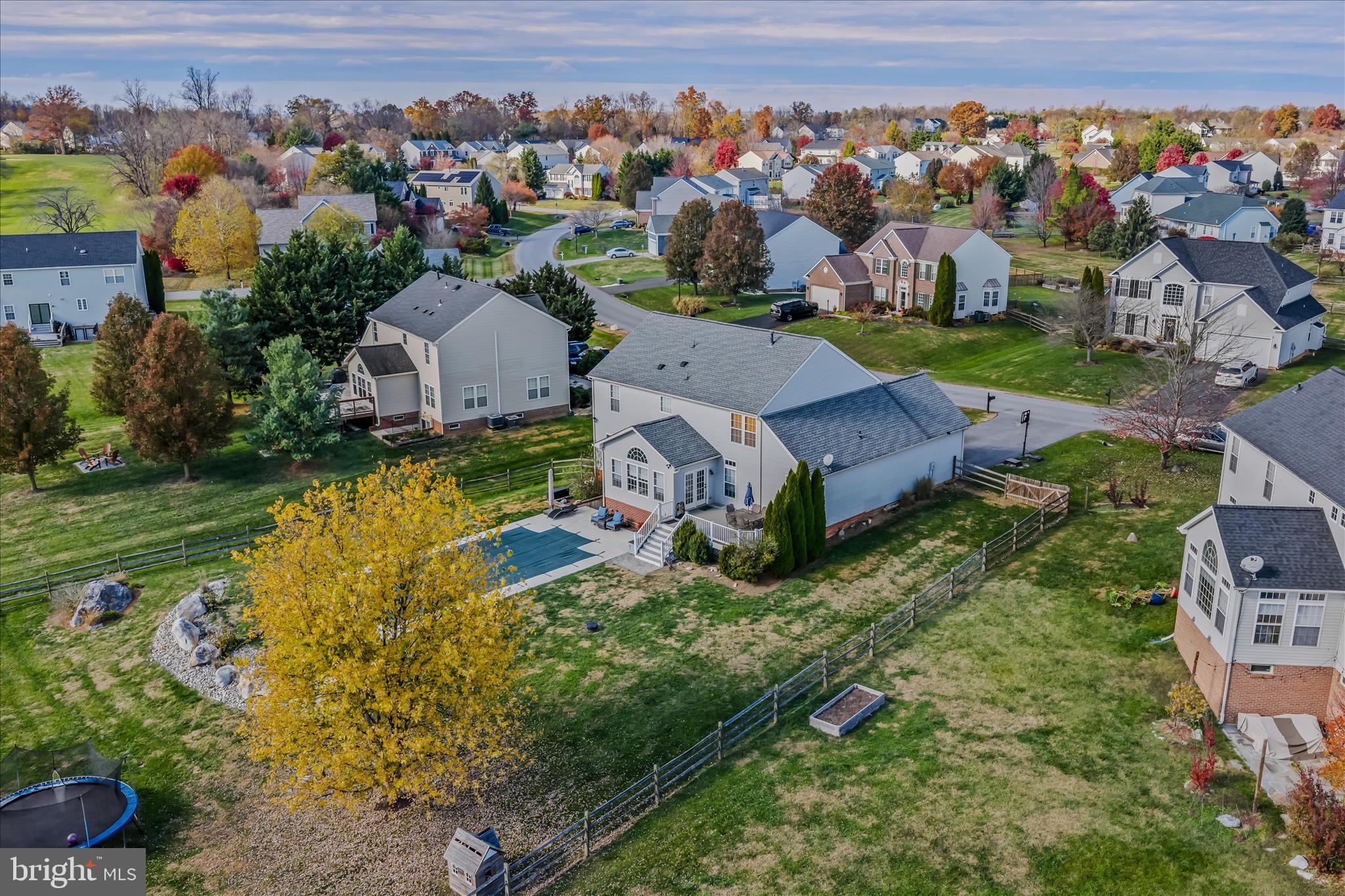 LOCUST HILL - Residential