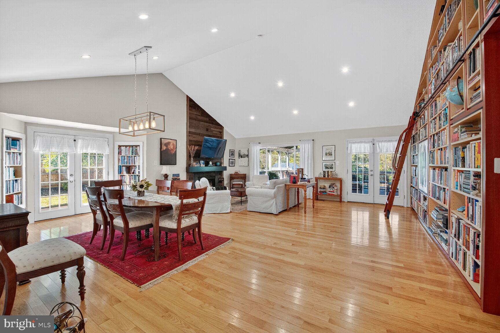 FALLSWOOD - Residential