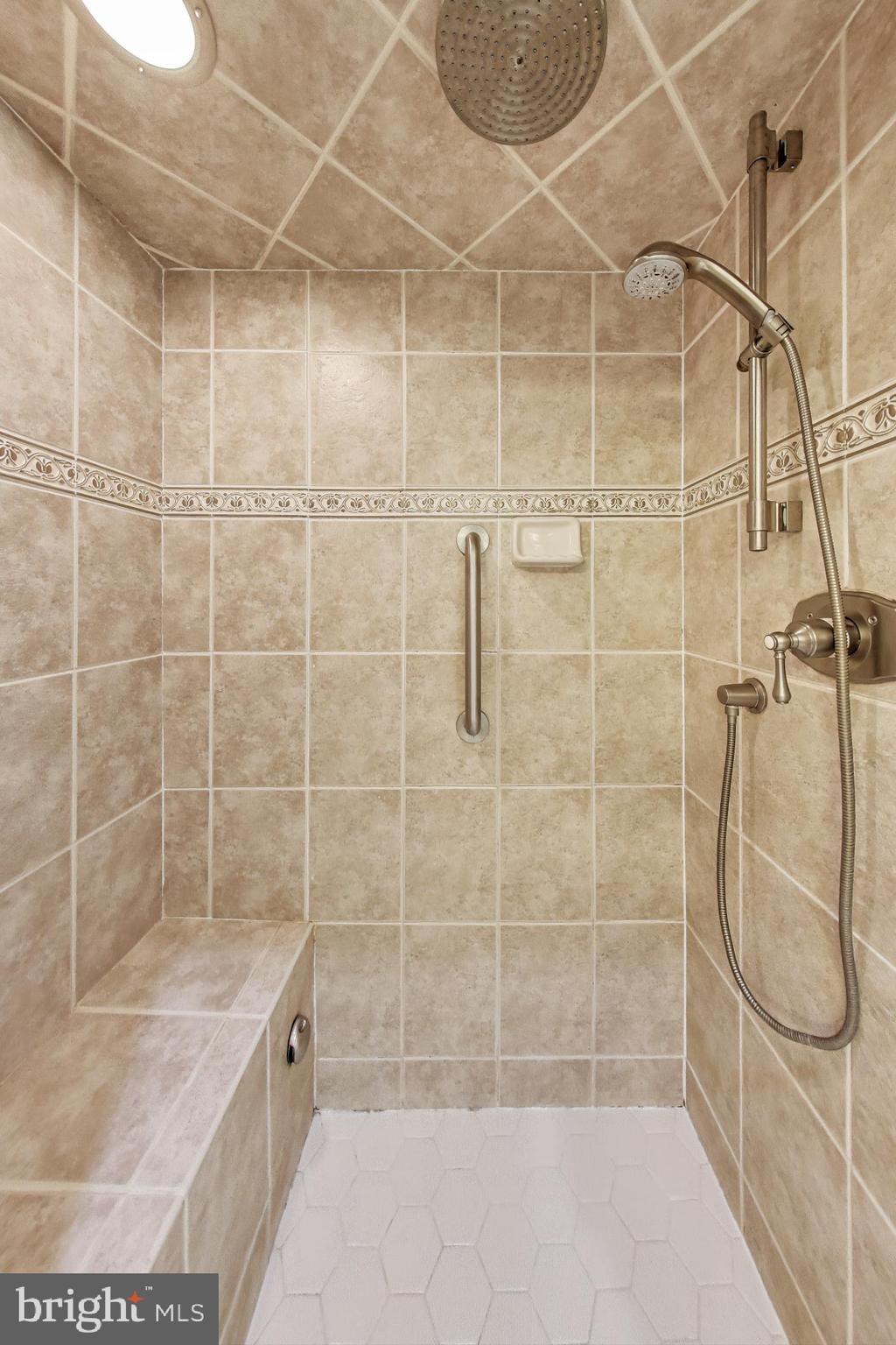 VICTORIA FALLS - Residential