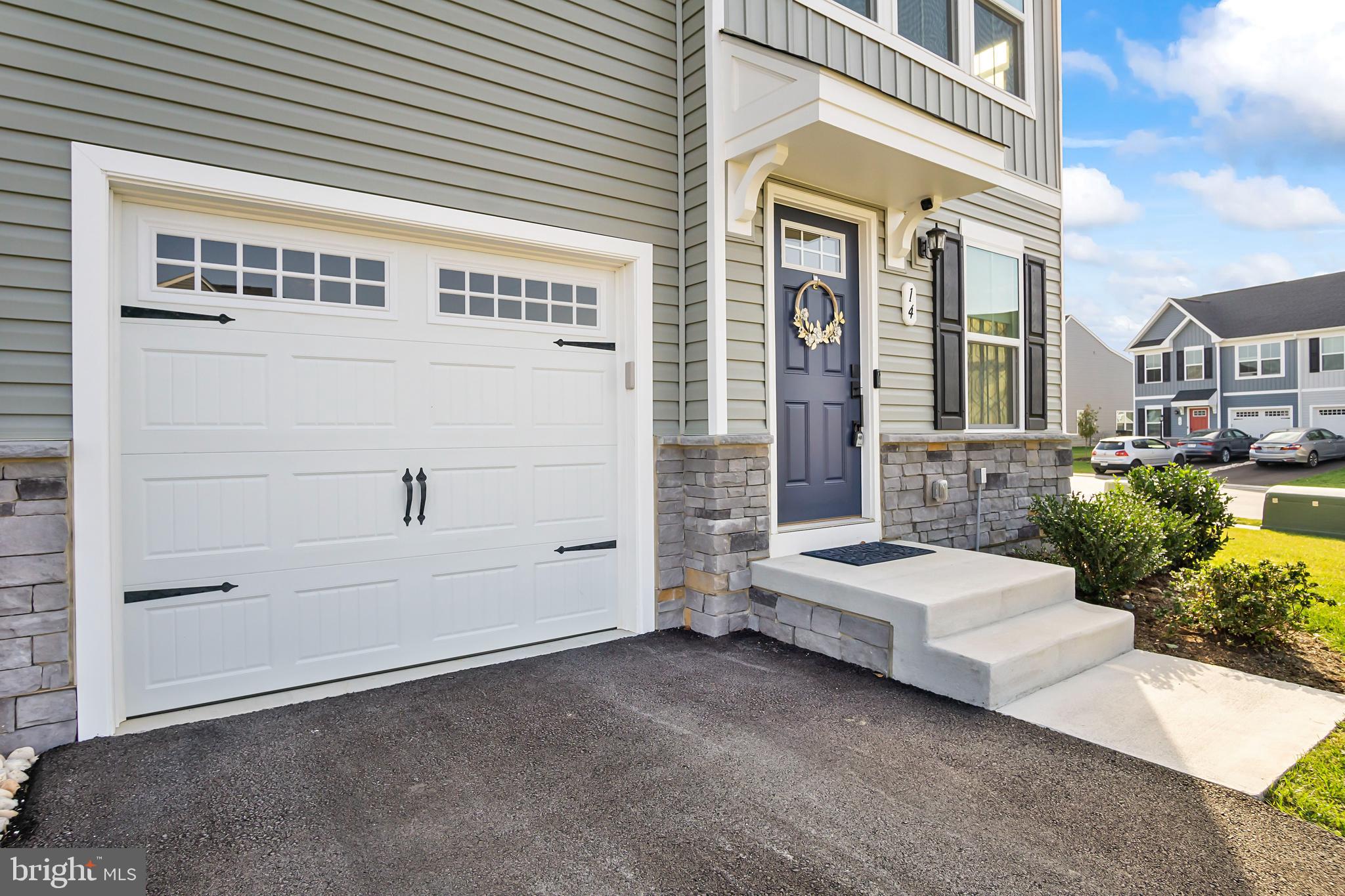 ARCADIA NORTH - Residential