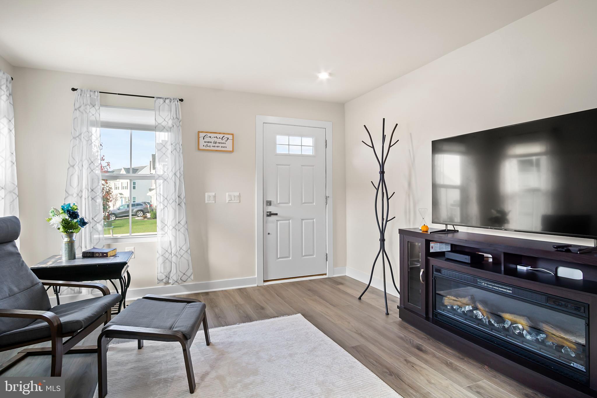 ARCADIA NORTH - Residential