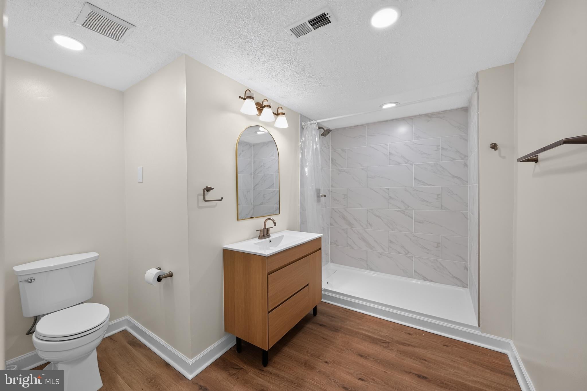 2377 TAWNY DRIVE