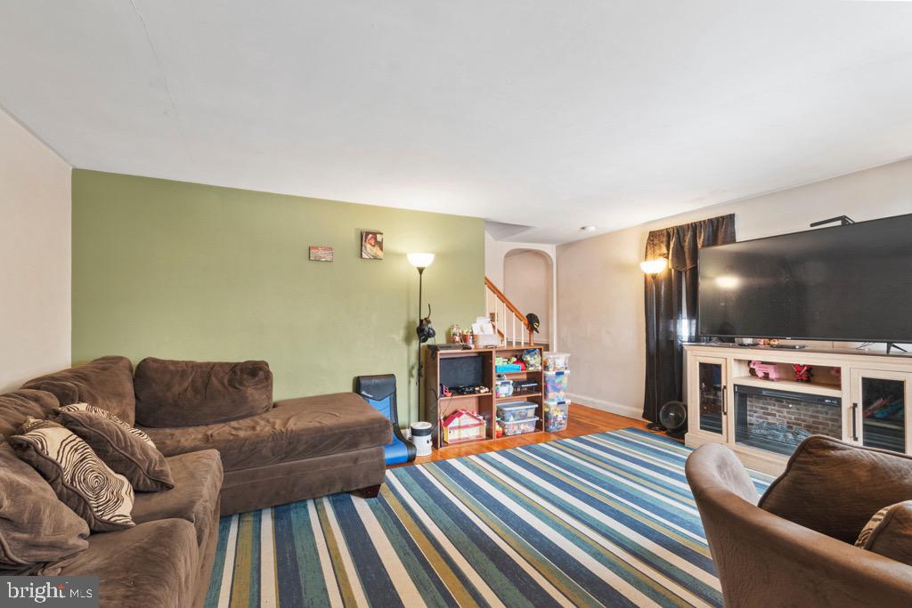 MAIDEN CHOICE VILLAGE - Residential