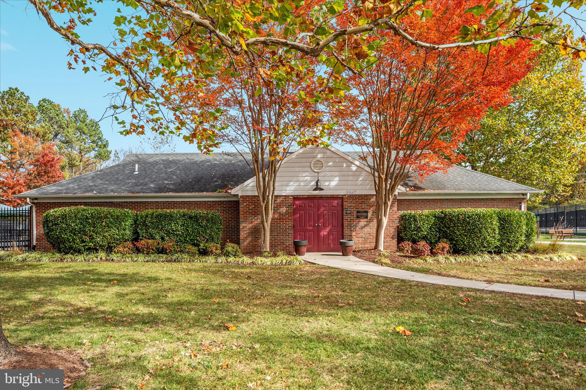 ARMFIELD FARMS - Residential