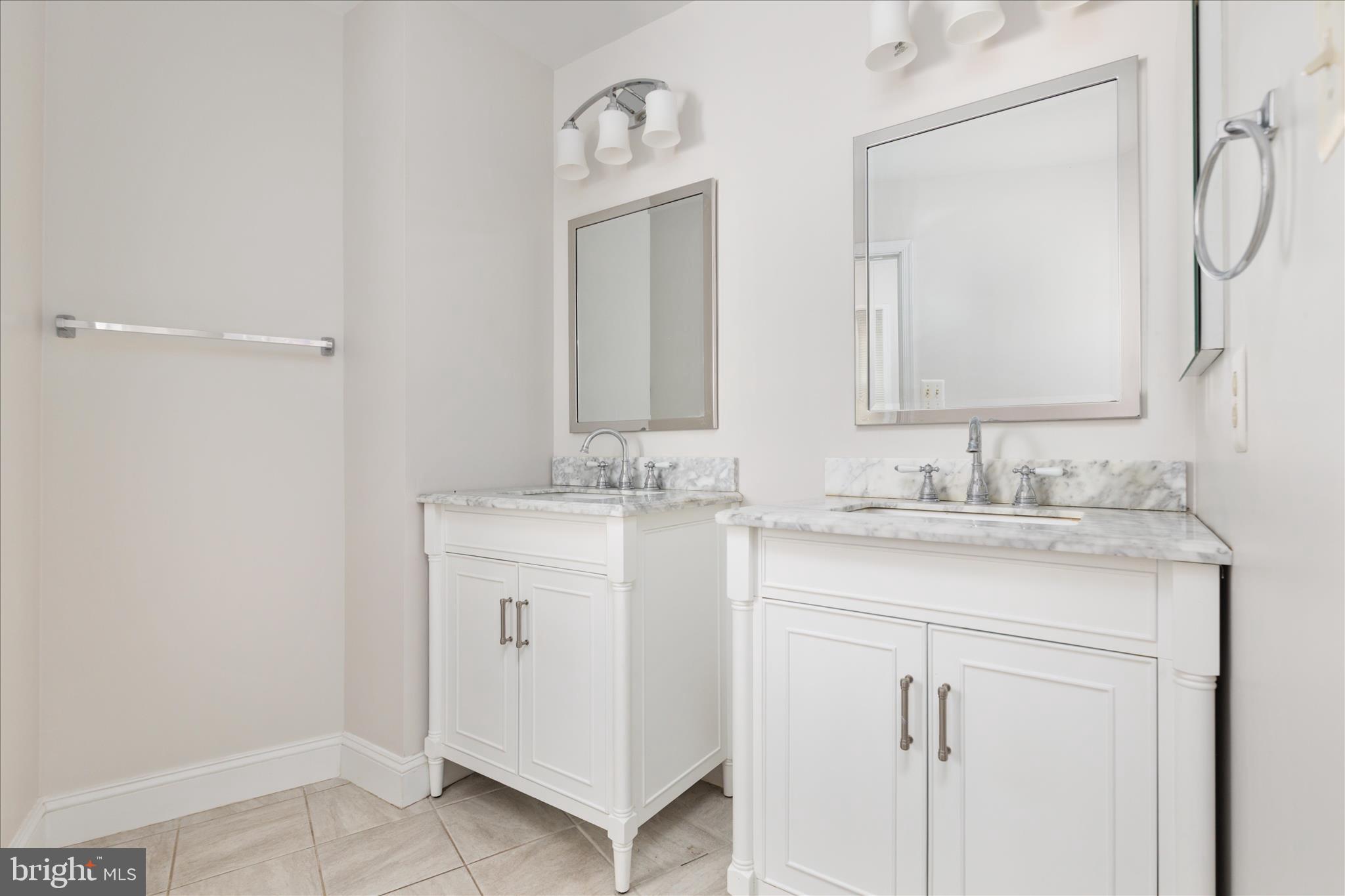 ARMFIELD FARMS - Residential