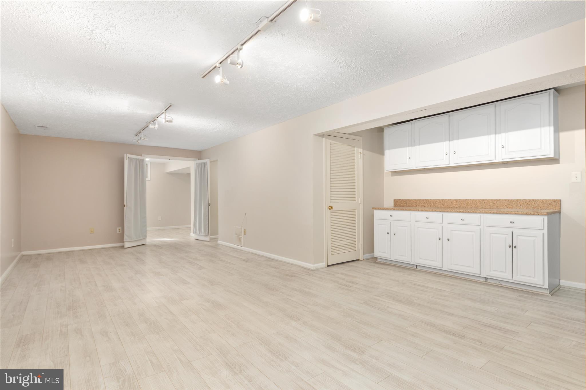 ARMFIELD FARMS - Residential