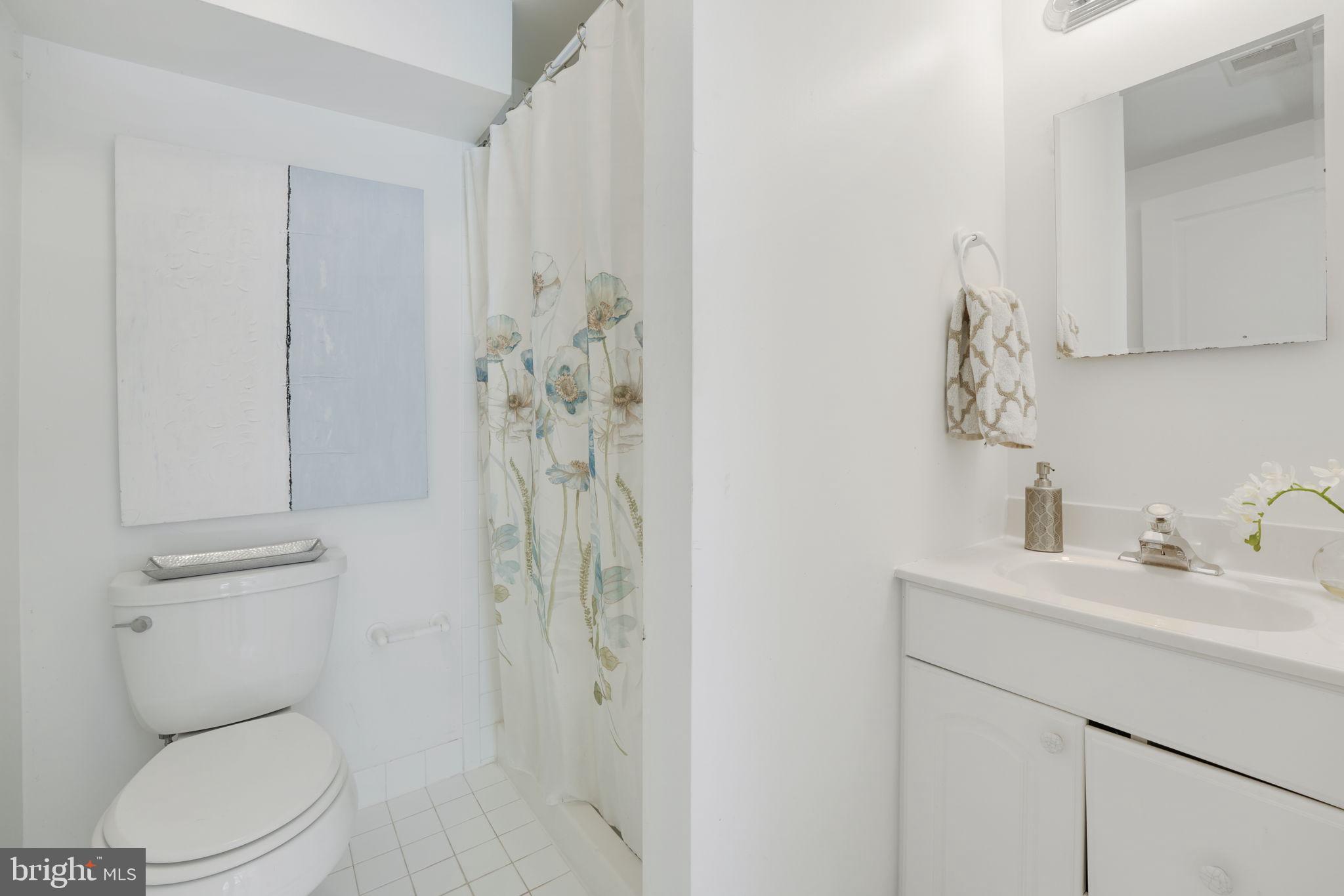 MANTUA - Residential