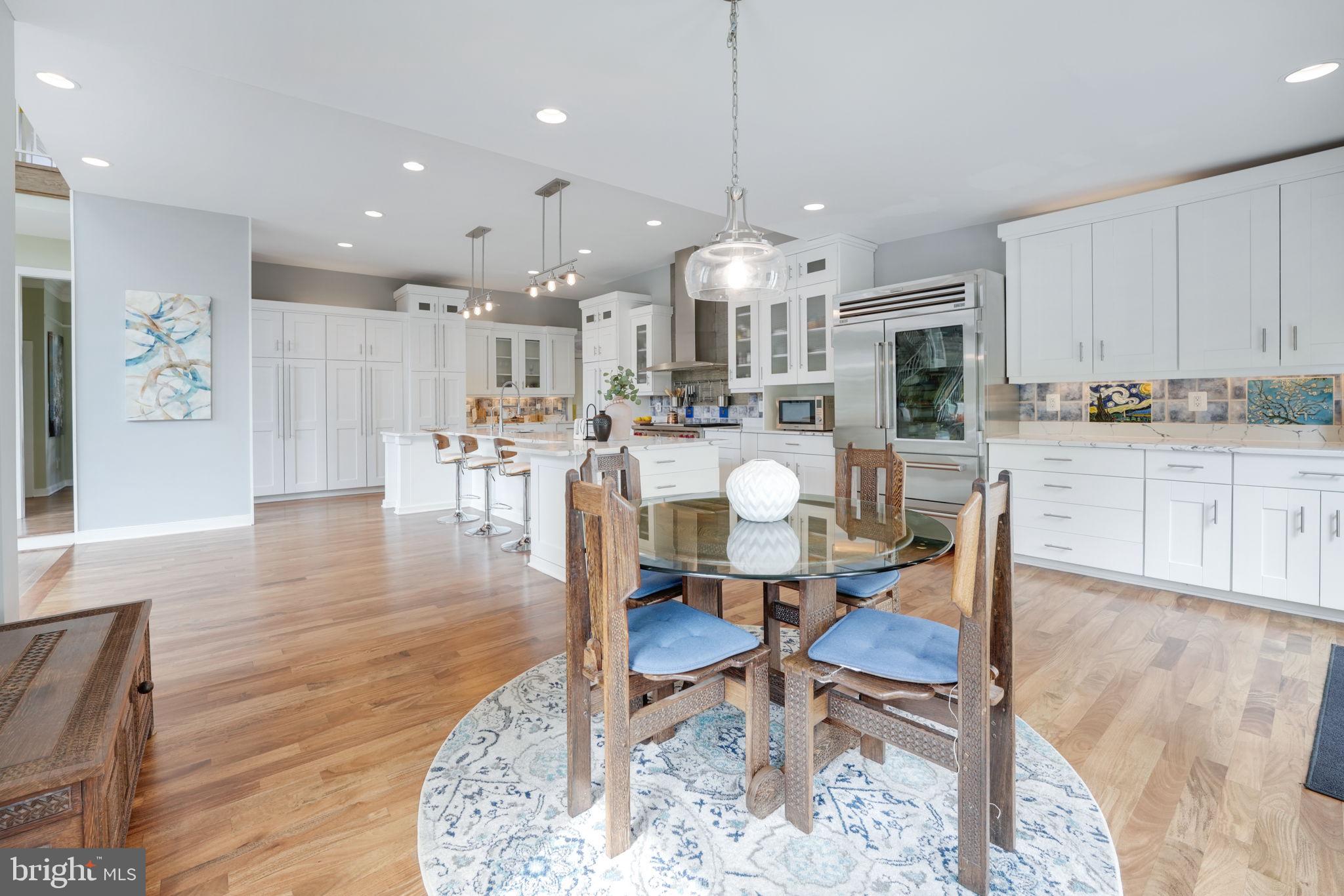 MANTUA - Residential