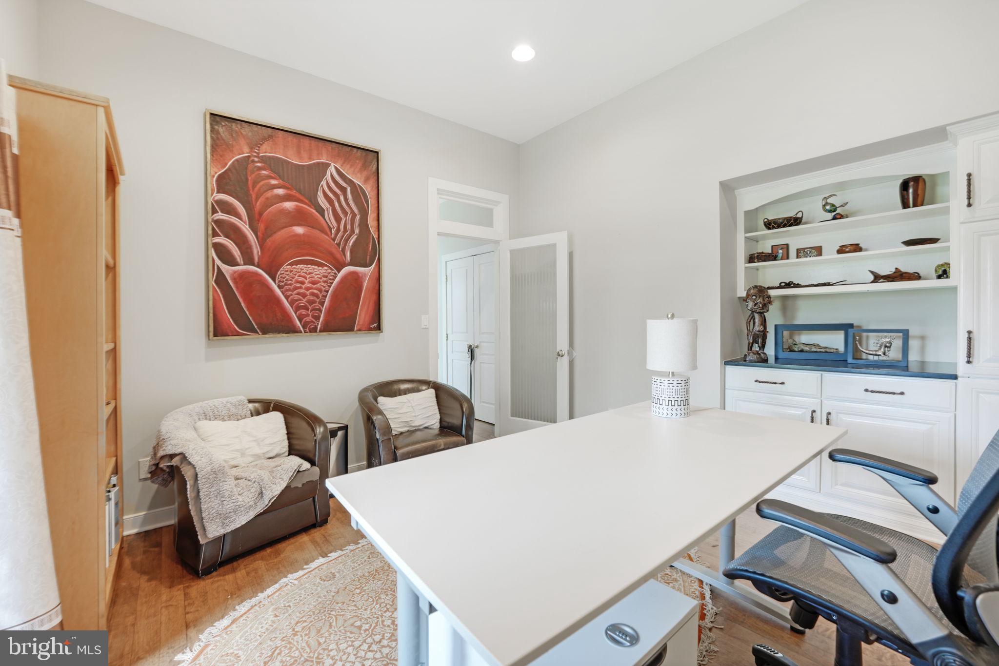 MANTUA - Residential