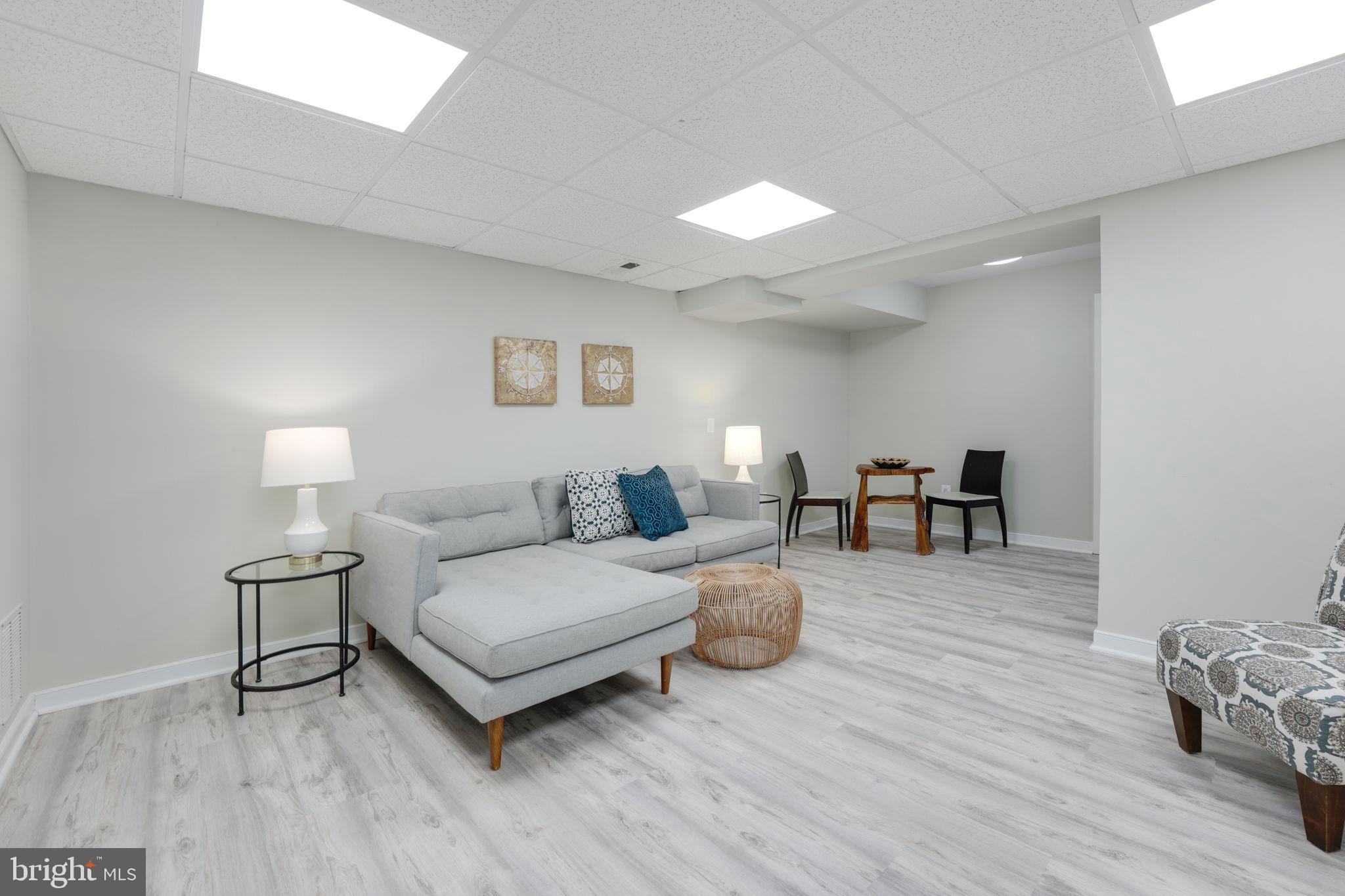 MANTUA - Residential